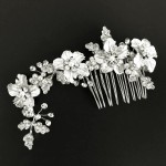 Accesoriu modern pentru decor par CA058 cu perle si strasuri Accesoriu modern pentru decor par CA058 cu perle si strasuri